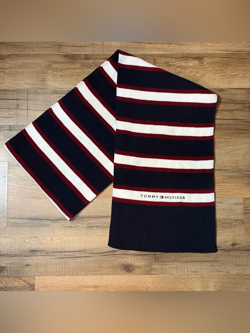 Tommy Hilfiger Navy Red White Striped Cotton Knit Winter Scarf NWT One Size gift